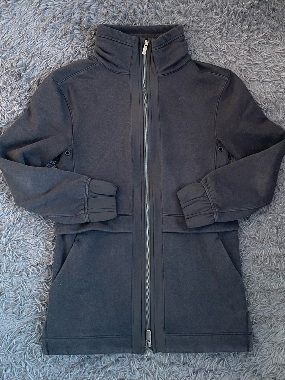 Women Size 2 Lululemon Light as Warmth Jacket Black